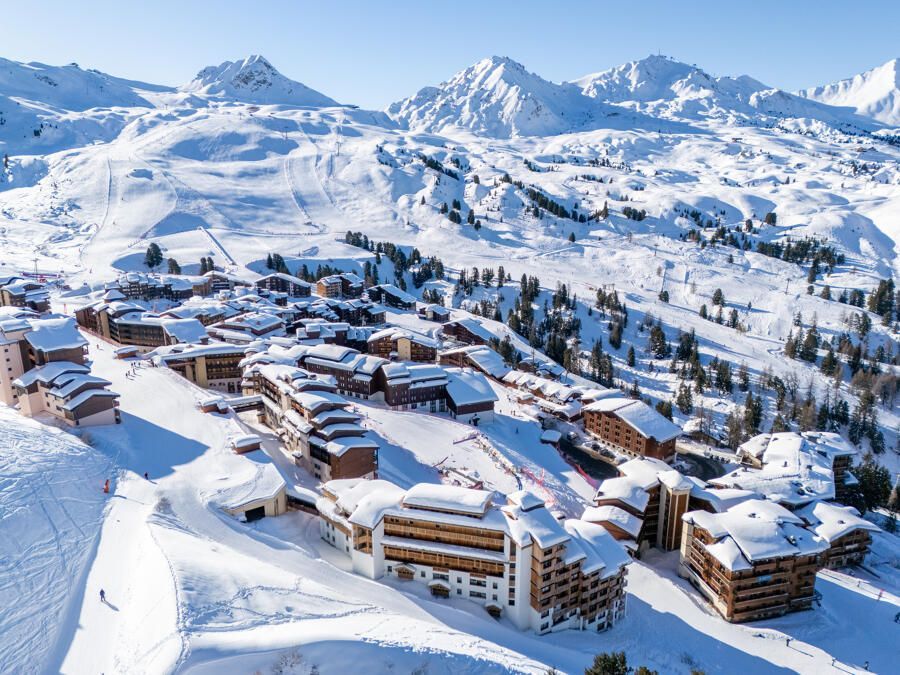 la-plagne-alps-ski-and-snow-holidays-france-2026.jpg