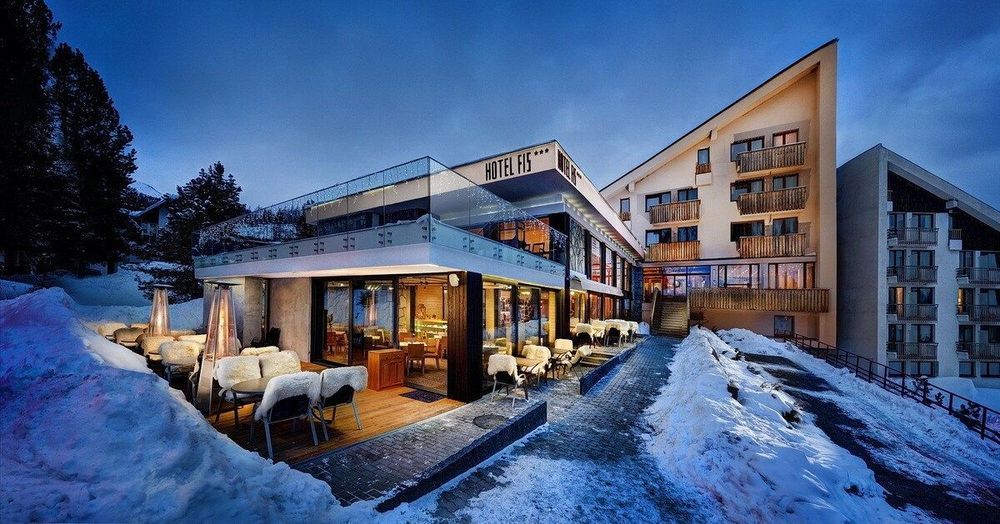 Hotel FIS