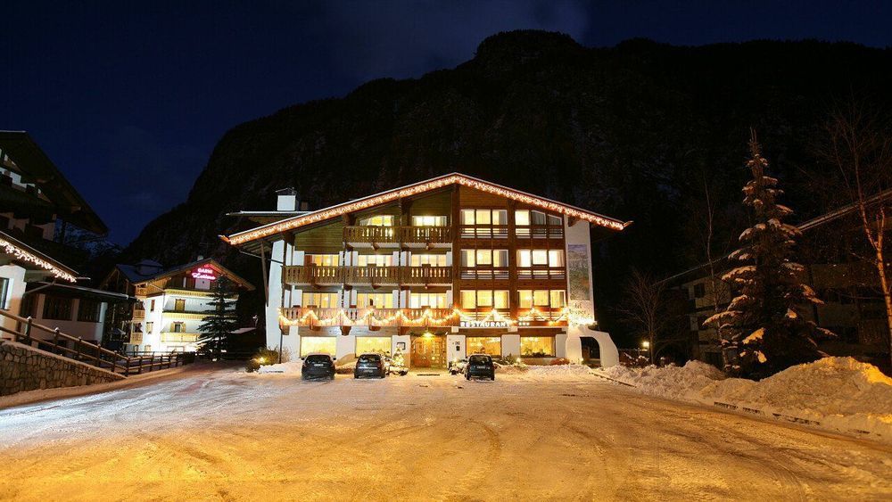 Hotel Crepes de Sela