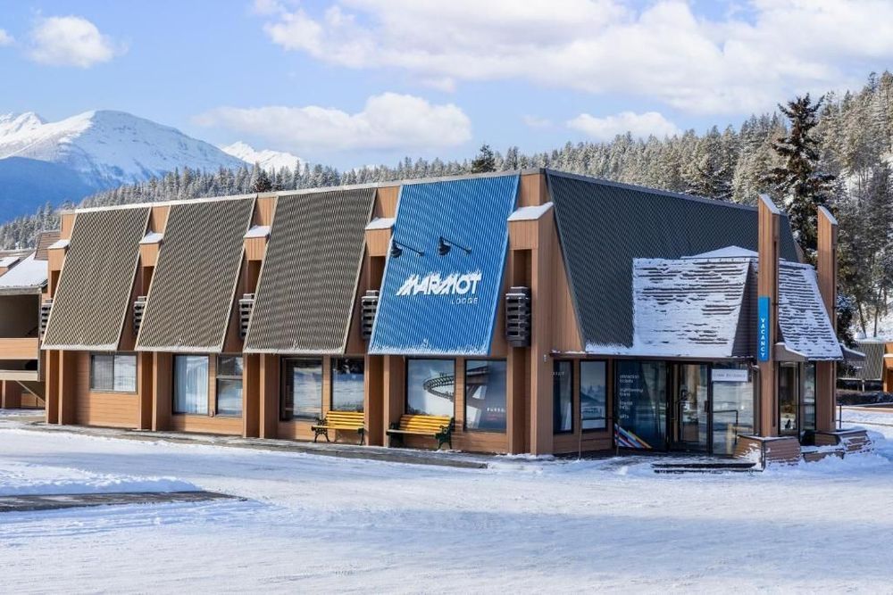 Marmot Lodge