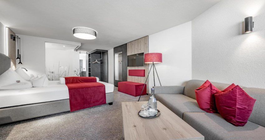 Burghotel Alpengluhn  Image 9