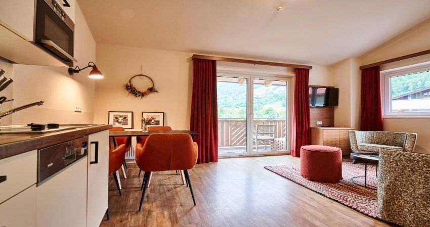 EVI Apartments Image 3