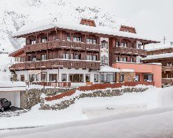 Hotel Garni Pirchhutt Featured Image