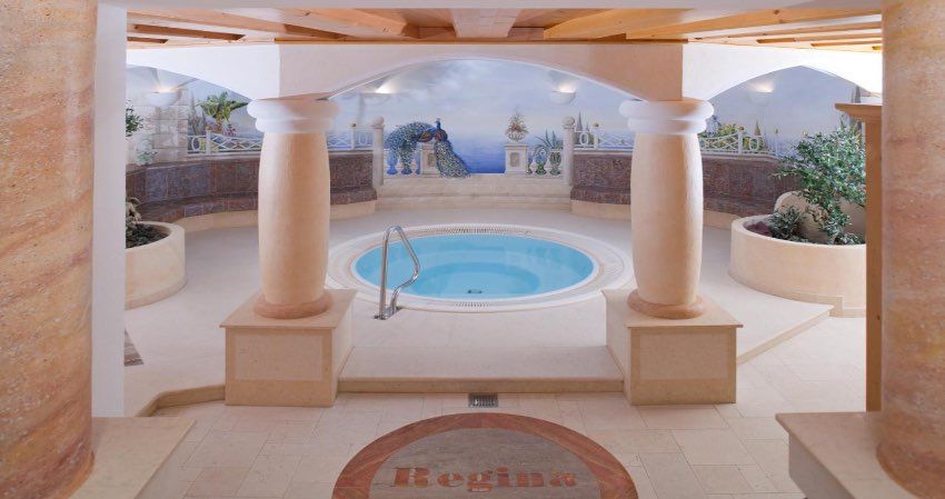 Hotel Regina Image 11