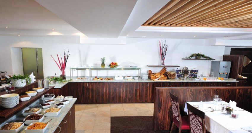 Hotel Tannenhof Image 9