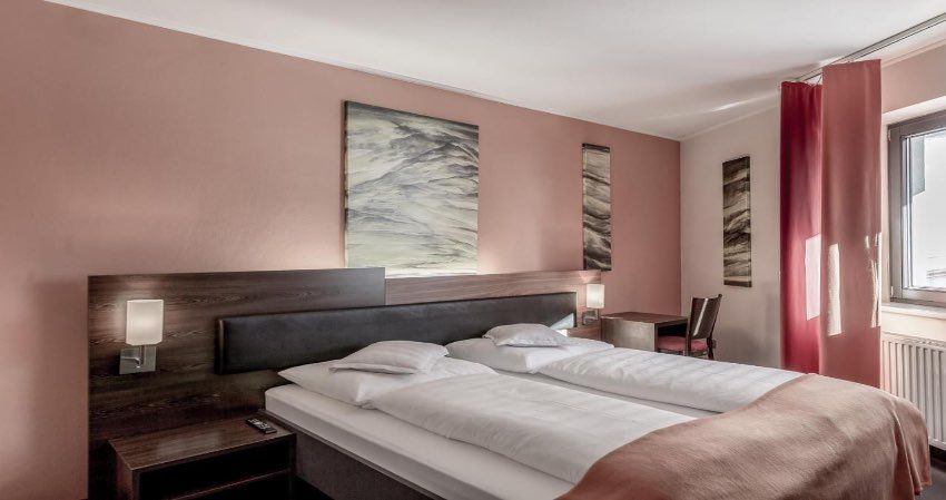 Josl Mountain Lounging Hotel  Image 4