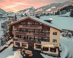 Parkhotel Kirchberg  Featured Image