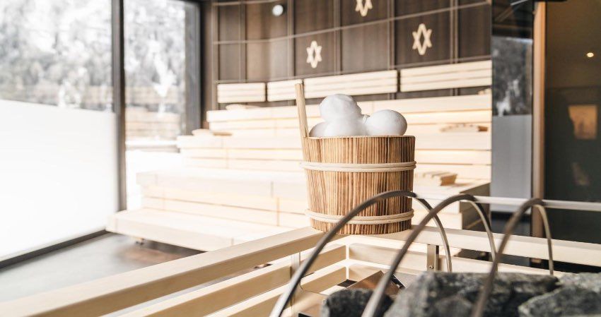 Arpuria Hidden Luxury Mountain Home Image 9