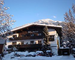 Hotel Garni Austria Featured Image