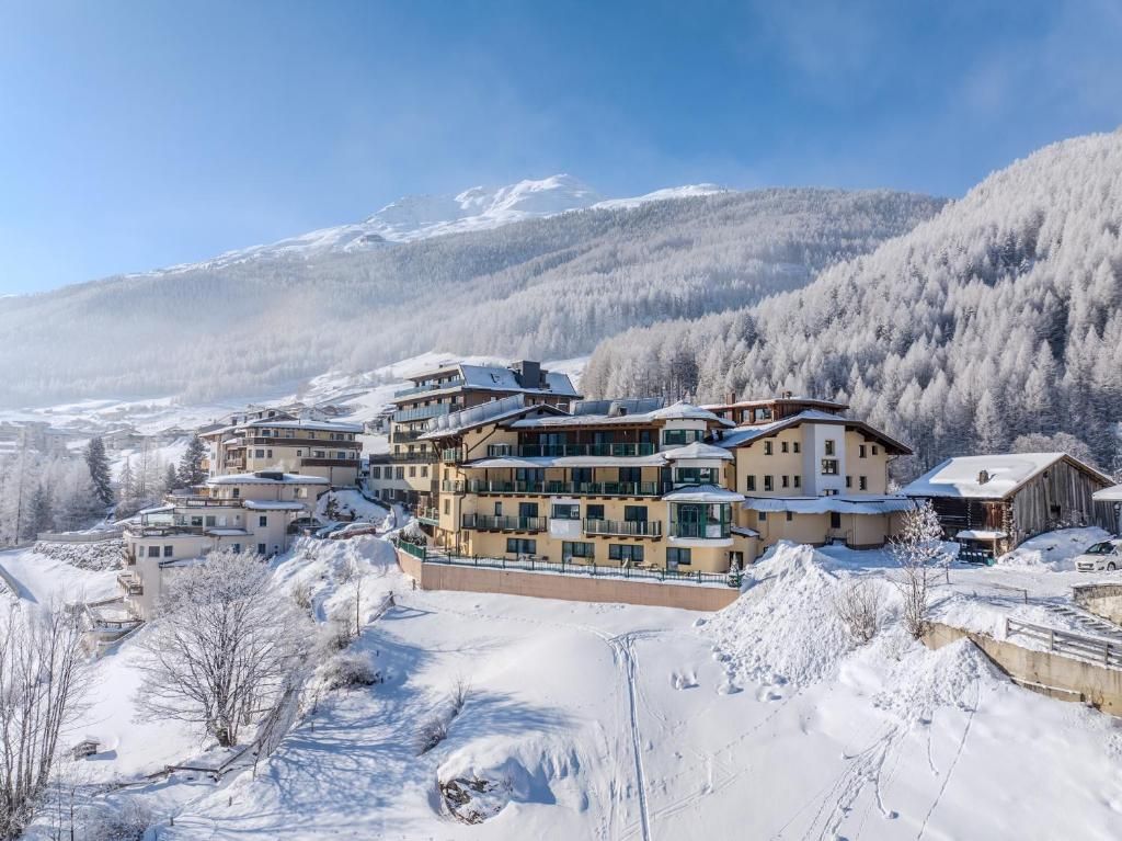 Alp Resort Tiroler Adler Featured Image