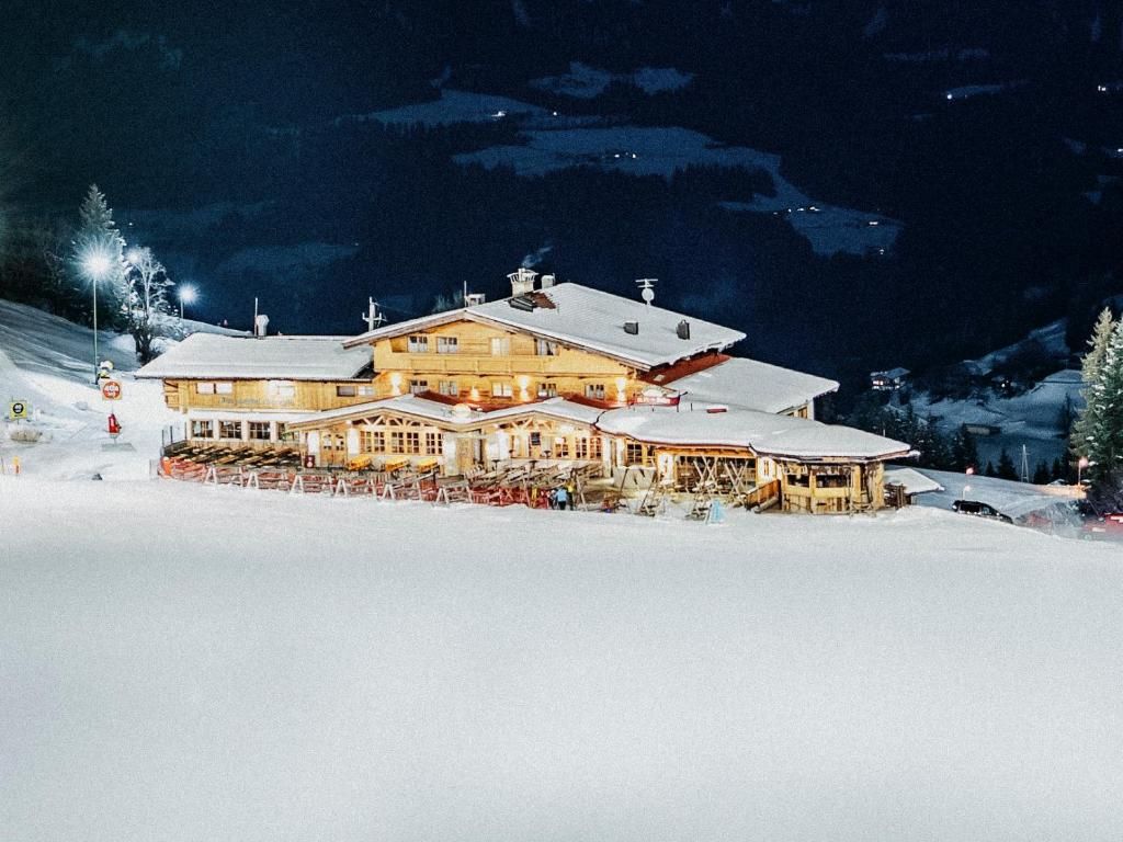 Alpengasthof Hochsoll Featured Image