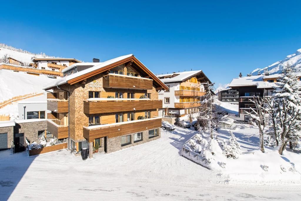 Hotel Sonnblick Featured Image