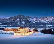 Hotel Kaiserhof Featured Image