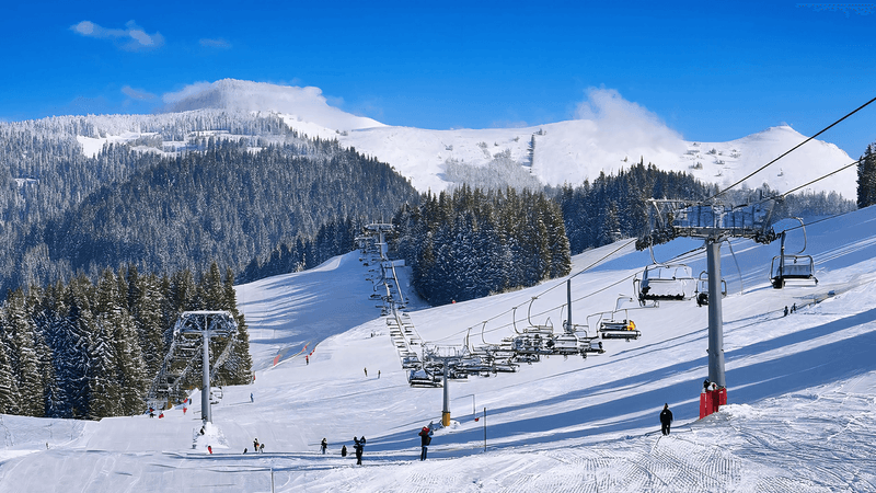 What is it like skiing in Austria in March?